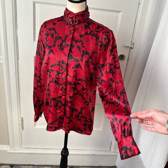 Jennifer Moore Vintage Red Black Baroque Floral Satin Blouse Mock Neck Gothic - Picture 4 of 17